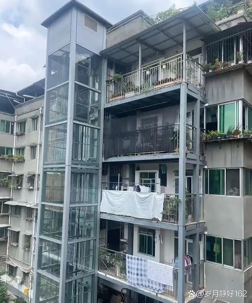 7层老楼加装电梯要多少钱?