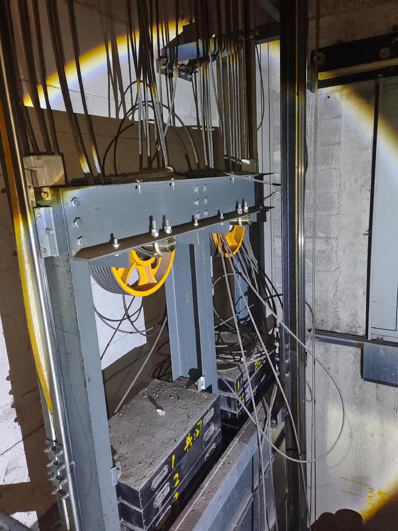 物业安装电梯梯控合法吗